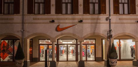 nike logo outlet roermond|roermond outlet map.